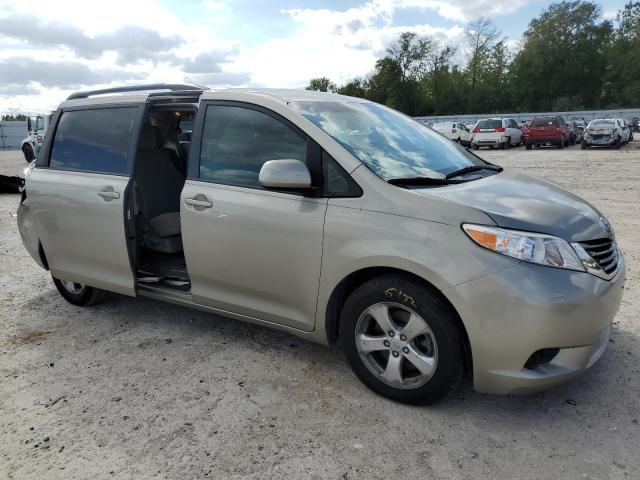 5TDKK3DC1GS721511 - 2016 TOYOTA SIENNA LE GOLD photo 4