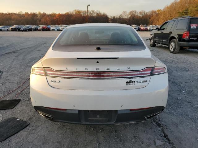 3LN6L2J92GR614886 - 2016 LINCOLN MKZ WHITE photo 6