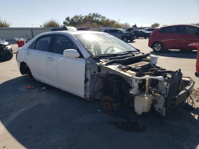 4T1BE46K29U829423 - 2009 TOYOTA CAMRY BASE WHITE photo 4