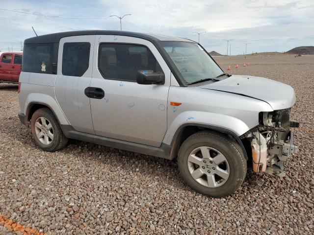 5J6YH2H70AL002785 - 2010 HONDA ELEMENT EX SILVER photo 4