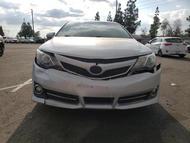 4T1BF1FK7CU013360 - 2012 TOYOTA CAMRY BASE SILVER photo 5