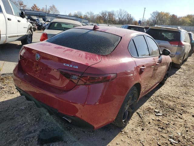 ZARFAEEN8J7590598 - 2018 ALFA ROMEO GIULIA TI Q4 RED photo 3