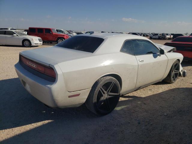 2C3CDYAG3DH524129 - 2013 DODGE CHALLENGER SXT WHITE photo 4