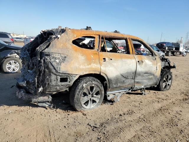 5TDHZRBH8NS207983 - 2022 TOYOTA HIGHLANDER XLE BURN photo 3