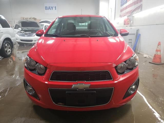 1G1JC5SHXF4211650 - 2015 CHEVROLET SONIC LT RED photo 5