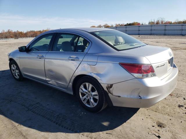 1HGCP26409A070718 - 2009 HONDA ACCORD LXP SILVER photo 2