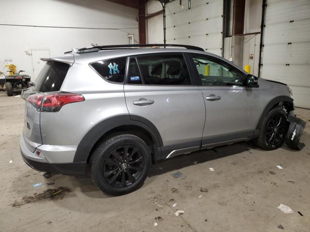 2T3RFREV1JW721780 - 2018 TOYOTA RAV4 ADVENTURE SILVER photo 3