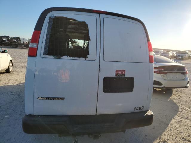 1GCWGAFG8K1300656 - 2019 CHEVROLET EXPRESS G2 WHITE photo 6