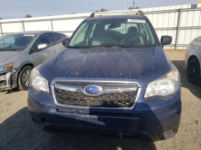 JF2SJAAC1EH436046 - 2014 SUBARU FORESTER 2.5I BLUE photo 5