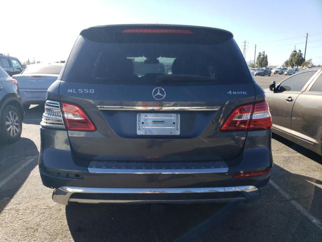 4JGDA7DB8CA048780 - 2012 MERCEDES-BENZ ML 550 4MATIC GRAY photo 6