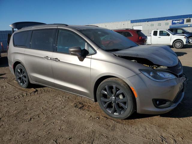 2C4RC1EG7JR204389 - 2018 CHRYSLER PACIFICA TOURING L PLUS CHARCOAL photo 4