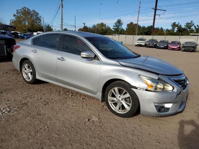 1N4AL3AP3DN413229 - 2013 NISSAN ALTIMA 2.5 SILVER photo 4