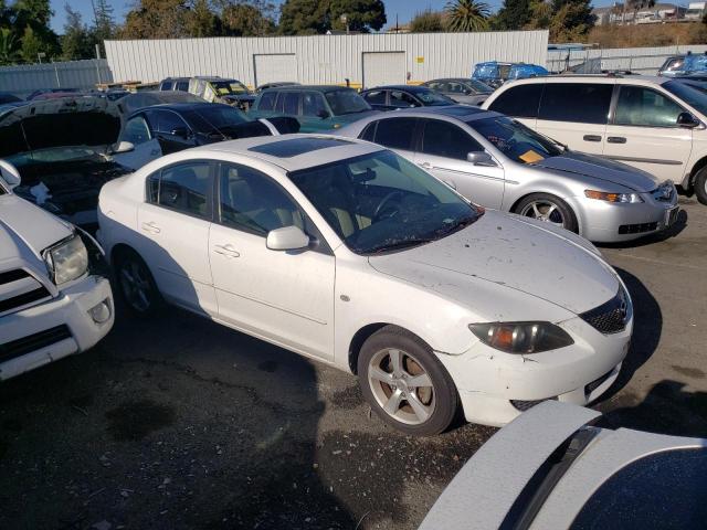 JM1BK12F641152116 - 2004 MAZDA 3 I WHITE photo 4