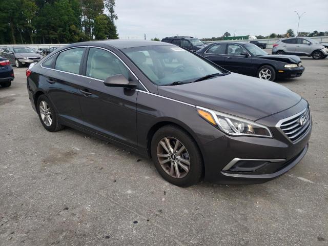 5NPE24AFXGH353529 - 2016 HYUNDAI SONATA SE BROWN photo 4