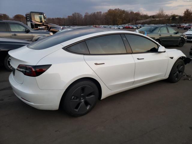 5YJ3E1EA3PF653598 - 2023 TESLA MODEL 3 WHITE photo 3