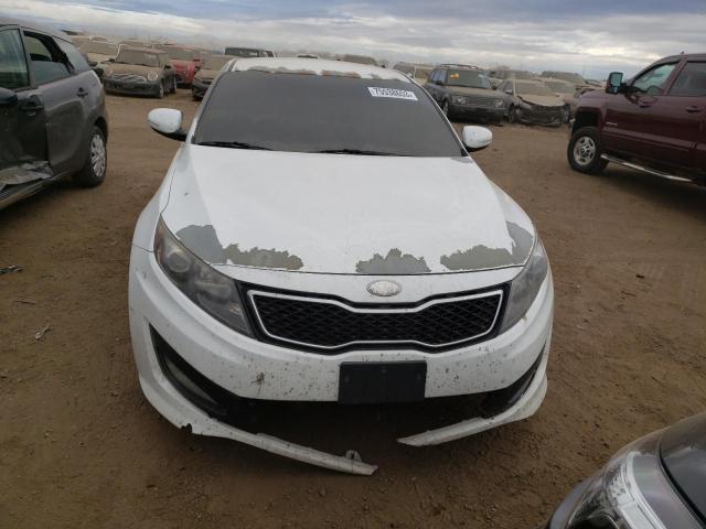 5XXGR4A66DG100820 - 2013 KIA OPTIMA SX WHITE photo 5