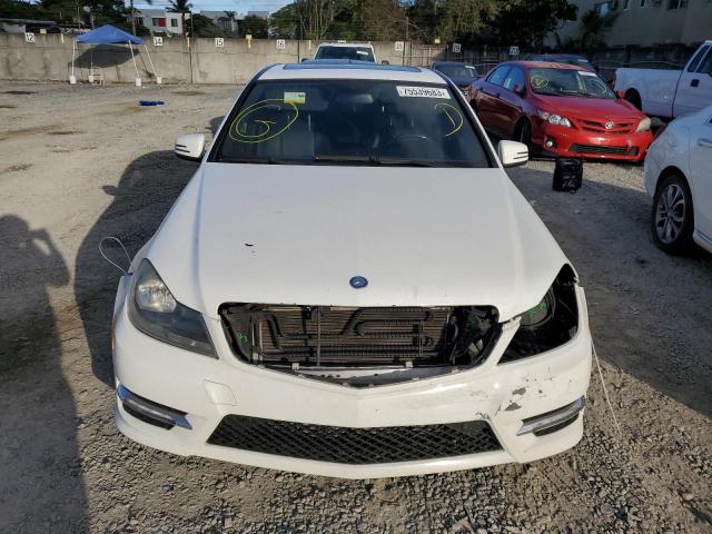 WDDGF4HB4DR272567 - 2013 MERCEDES-BENZ C 250 WHITE photo 5