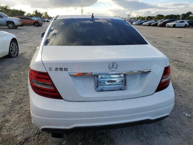 WDDGF4HB4DR272567 - 2013 MERCEDES-BENZ C 250 WHITE photo 6