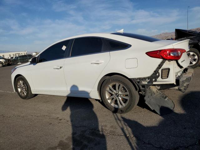 5NPE24AF4HH486207 - 2017 HYUNDAI SONATA SE WHITE photo 2