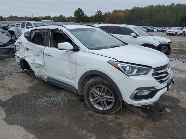 5NMZUDLB8HH027359 - 2017 HYUNDAI SANTA FE S WHITE photo 4