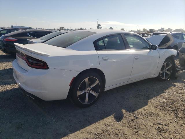 2C3CDXBG3HH630224 - 2017 DODGE CHARGER SE WHITE photo 3