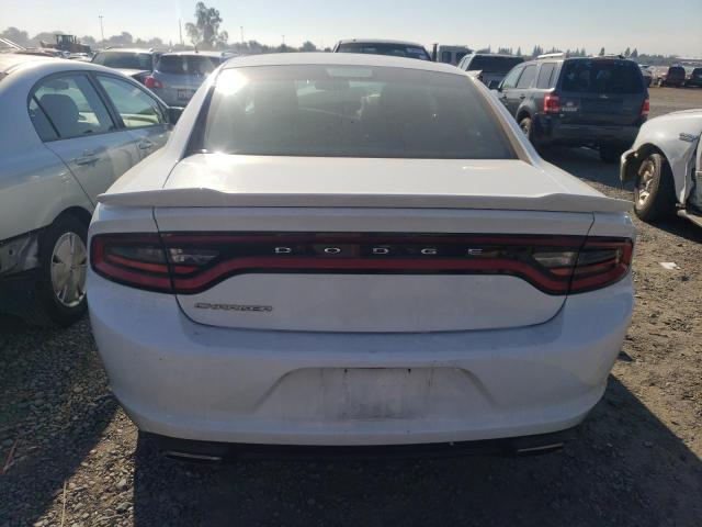 2C3CDXBG3HH630224 - 2017 DODGE CHARGER SE WHITE photo 6