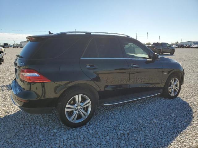 4JGDA5HB3CA066408 - 2012 MERCEDES-BENZ ML 350 4MATIC BLACK photo 3