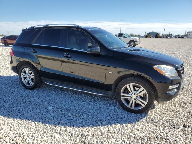 4JGDA5HB3CA066408 - 2012 MERCEDES-BENZ ML 350 4MATIC BLACK photo 4