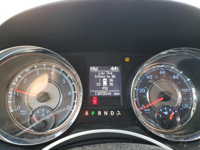 2C4RC1CG2FR662710 - 2015 CHRYSLER TOWN & COU TOURING L RED photo 9