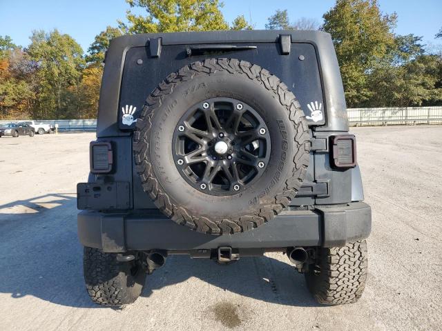 1C4BJWEG4GL304469 - 2016 JEEP WRANGLER U SAHARA GRAY photo 6