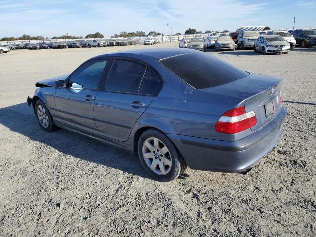 WBAET37403NH04360 - 2003 BMW 325 I BLUE photo 2