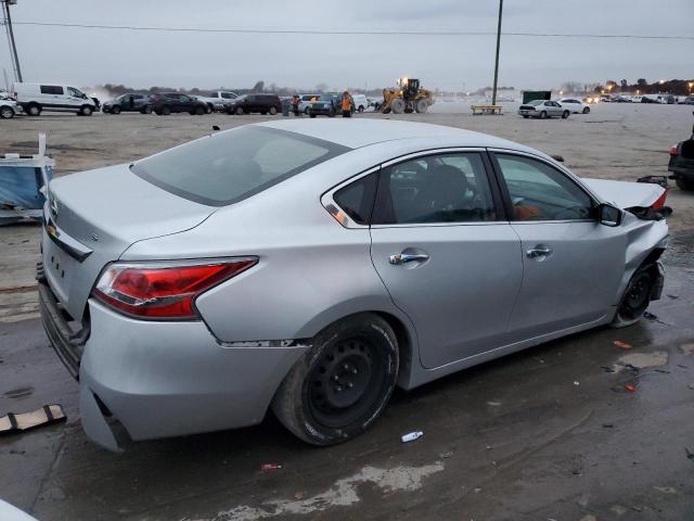 1N4AL3AP4FC258947 - 2015 NISSAN ALTIMA 2.5 SILVER photo 3