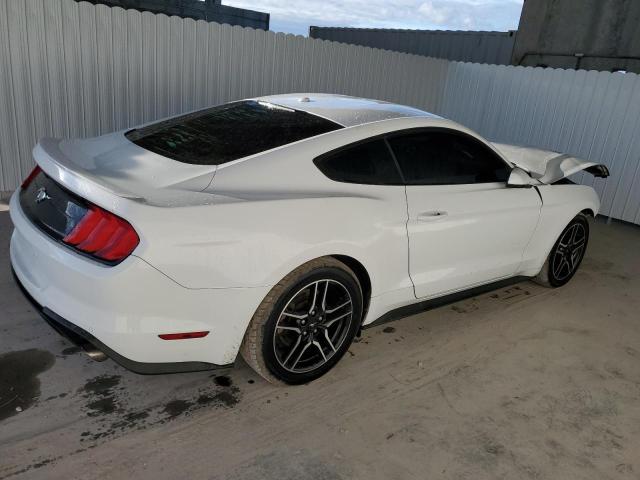 1FA6P8TH3J5115725 - 2018 FORD MUSTANG WHITE photo 3