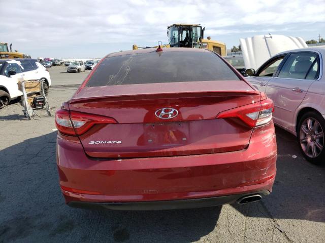 5NPE24AF5FH185913 - 2015 HYUNDAI SONATA SE RED photo 6