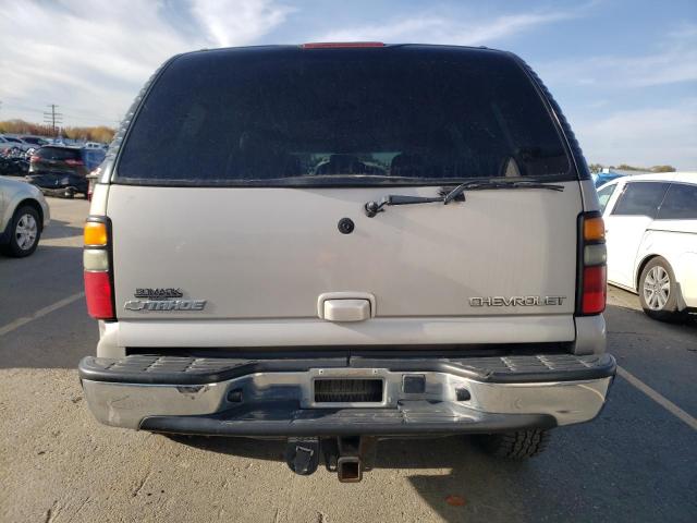 1GNEK13ZX4J279948 - 2004 CHEVROLET TAHOE K1500 SILVER photo 6