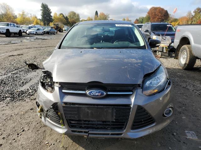 1FADP3K2XDL201301 - 2013 FORD FOCUS SE GRAY photo 5