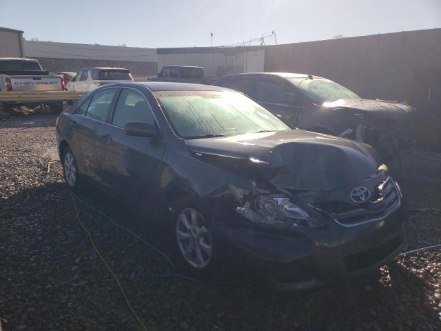 4T1BF3EK9BU770661 - 2011 TOYOTA CAMRY BASE GRAY photo 4