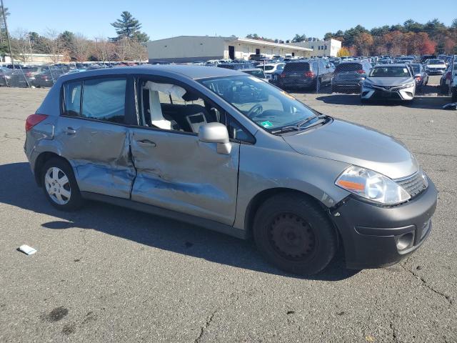 3N1BC13EX9L445992 - 2009 NISSAN VERSA S SILVER photo 4