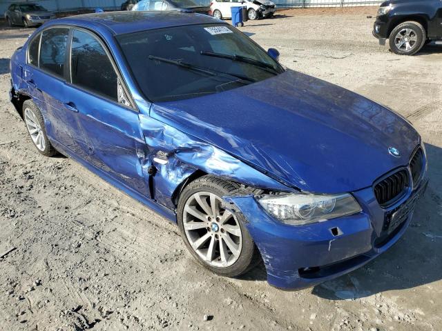 WBAPH7C59BE131387 - 2011 BMW 328 I BLUE photo 4