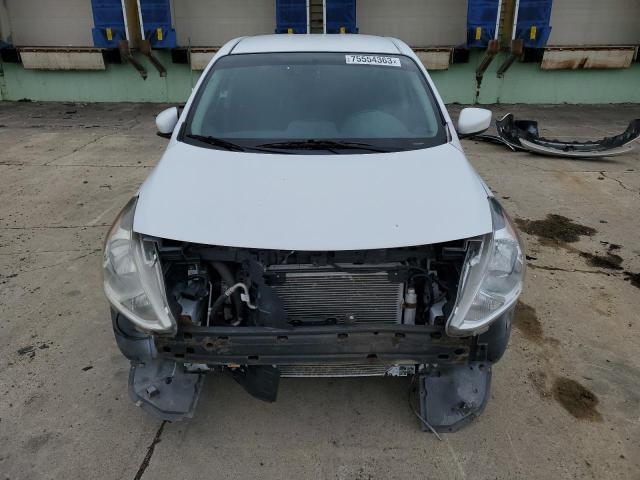 3N1CN7AP2JL873694 - 2018 NISSAN VERSA S WHITE photo 5