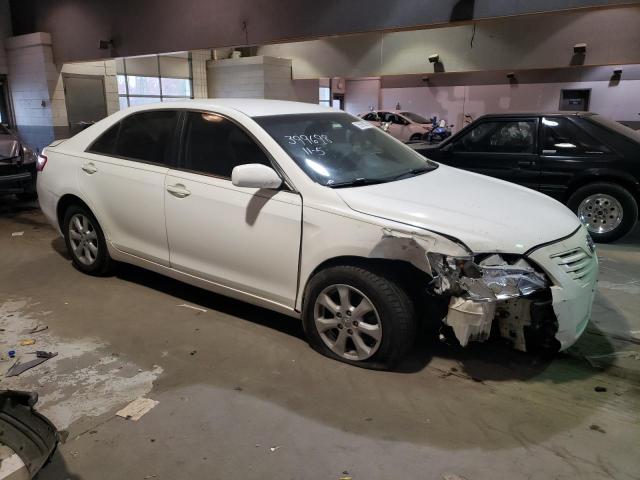 4T1BE46K09U837083 - 2009 TOYOTA CAMRY BASE WHITE photo 4