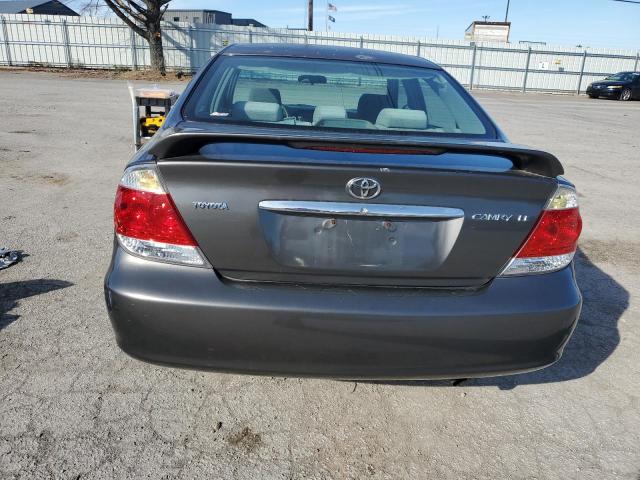 4T1BE32K05U524870 - 2005 TOYOTA CAMRY LE GRAY photo 6