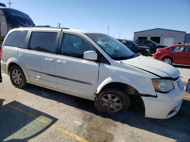 2C4RC1BG8DR657834 - 2013 CHRYSLER TOWN & COU TOURING WHITE photo 4