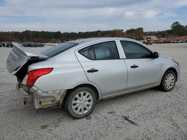 3N1CN7APXKL877445 - 2019 NISSAN VERSA S SILVER photo 3