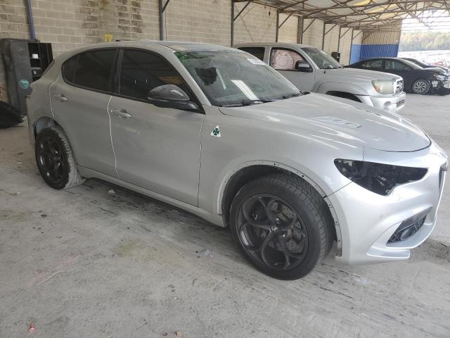 ZASPAKEV8L7C99624 - 2020 ALFA ROMEO STELVIO QUADRIFOGLIO SILVER photo 4