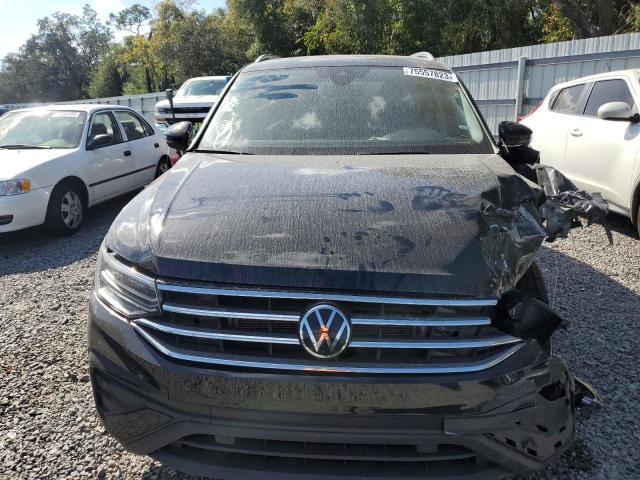 3VV3B7AX4NM114262 - 2022 VOLKSWAGEN TIGUAN SE BLACK photo 5