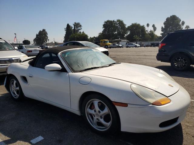 WP0CA2988XU621696 - 1999 PORSCHE BOXSTER WHITE photo 4