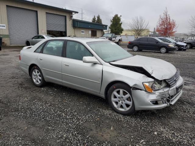 4T1BF28B14U345878 - 2004 TOYOTA AVALON XL SILVER photo 4