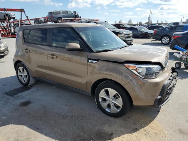 KNDJN2A26G7292949 - 2016 KIA SOUL BROWN photo 4