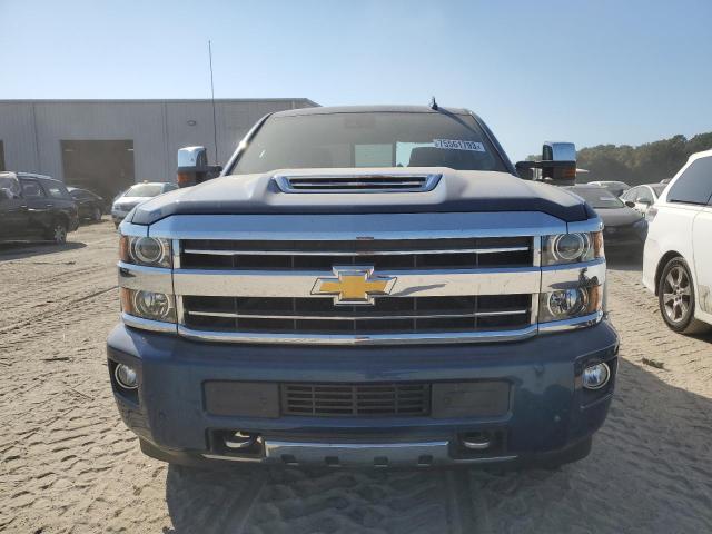 1GC1KUEY9KF212187 - 2019 CHEVROLET SILVERADO K2500 HIGH COUNTRY BLUE photo 5